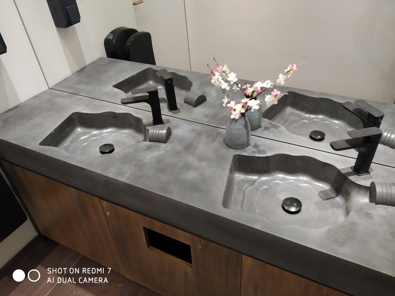 Betonové Umyvadla, Muzeum R. Jelínek